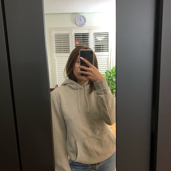 H&M Taupe Hoodie - Picture 1 of 2